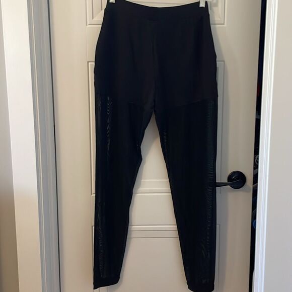 Alo Black Mesh Leggings - Picture 4 of 7